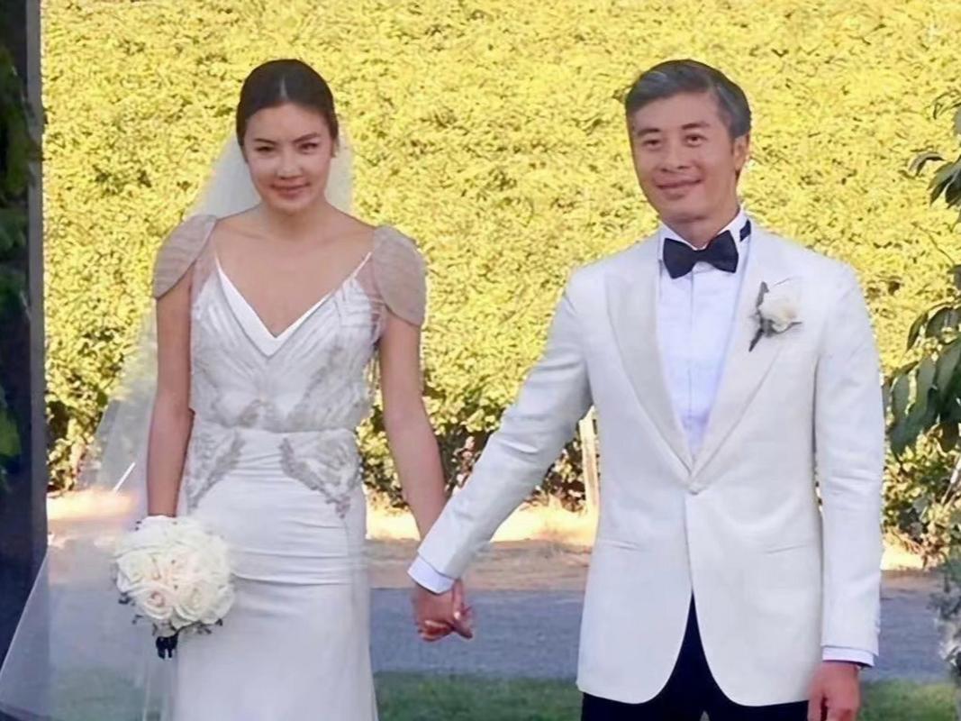 2025港澳免费资料大全和乐基儿离婚后谈黎明与乐基儿与黎明结婚几年