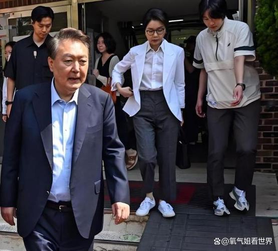 澳门管家婆100%精准香港和韩将调查尹锡悦夫妇与韩将调查尹锡悦夫妇视频